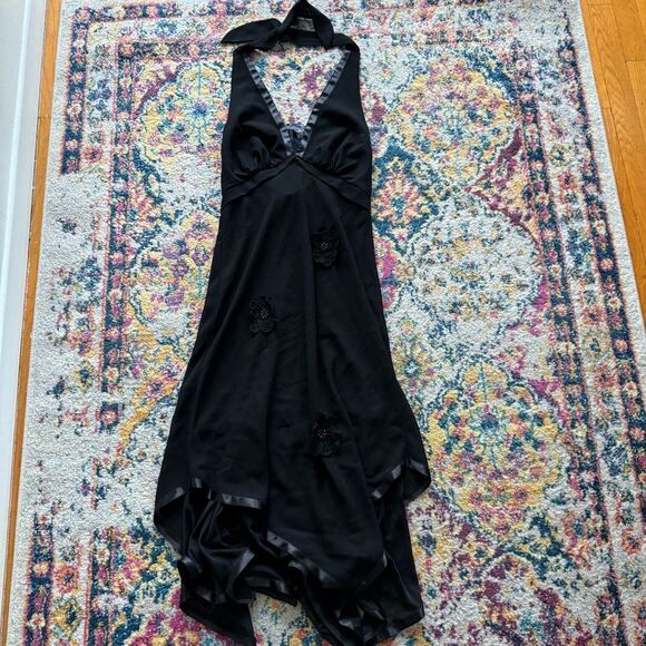 Frank Lyman Mesh Halter asymmetrical dress with flower trim - Picture 7 of 11